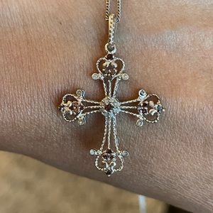 Silver New Beautiful Cross with Chain